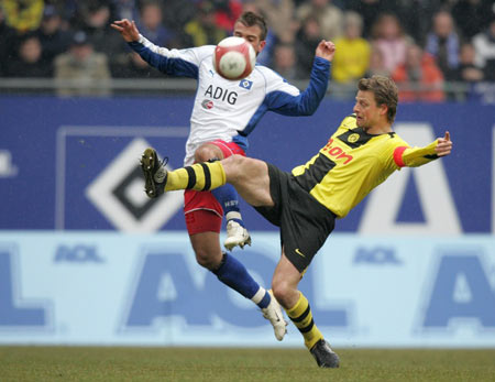 赵睿伤后将面临考验，新疆男篮遭遇魔鬼三连客征程.